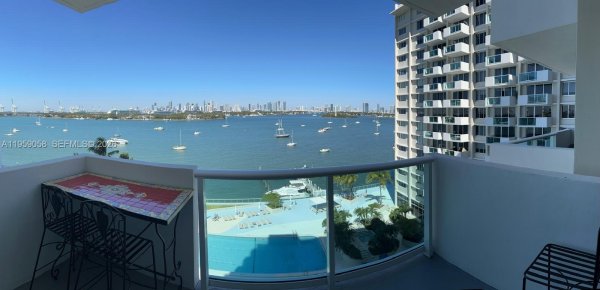 1200 West Ave #805 Miami Beach, FL 33139