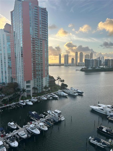 3340 NE 190th St #1407 Aventura, FL 33180