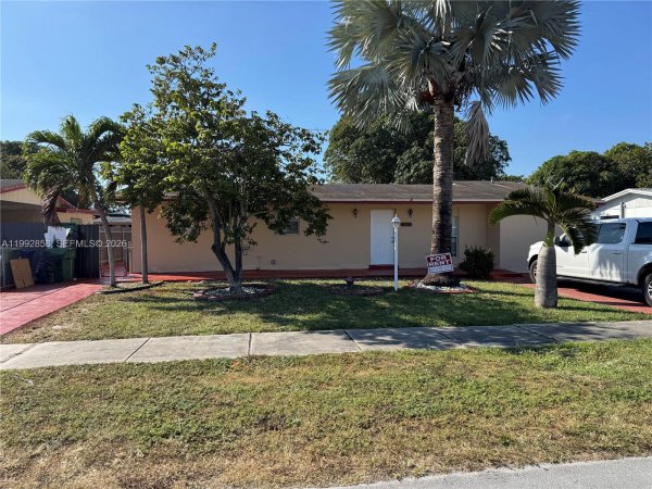19220 NW 51st Ave Miami Gardens, FL 33055