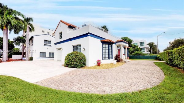 1315 14th St Miami Beach, FL 33139