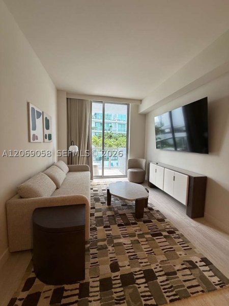 1611 SW 2nd Ave #610 Miami, FL 33129