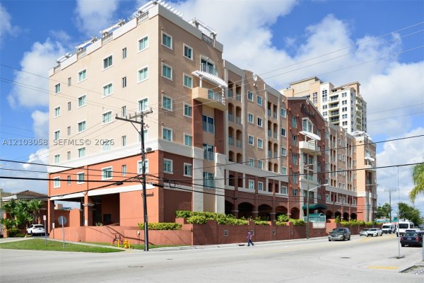 2280 SW 32th Ave #213 Miami, FL 33145