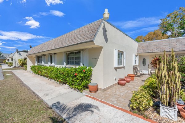 11257 SW 172nd #I -1642D Miami, FL 33157