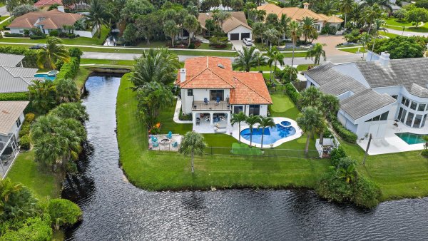 129 Olympus Way Jupiter, FL 33477