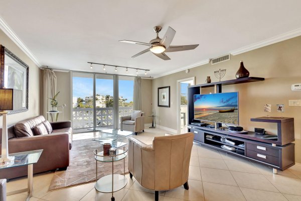 2840 S Ocean #413 Palm Beach, FL 33480