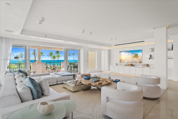 7921 Fisher Is Dr #7921 Miami Beach, FL 33109