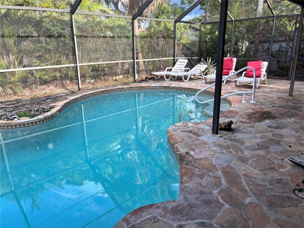 15801 SW 99th Pl Miami, FL 33157