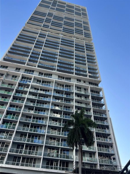 485 Brickell Ave #2508 Miami, FL 33131