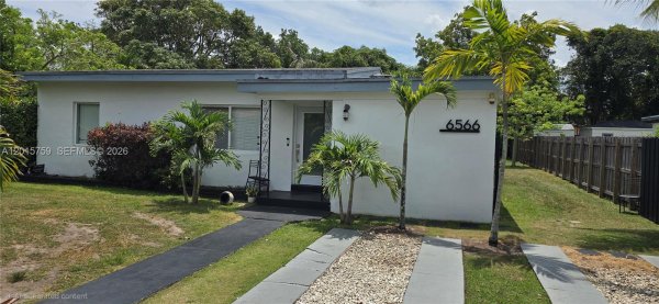 6566 SW 52nd Ter South Miami, FL 33155