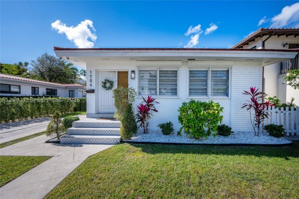 1704 S Le Jeune Rd Coral Gables, FL 33134