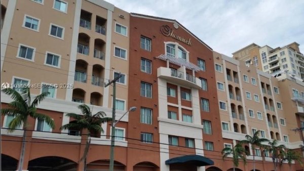 2280 SW 32th Ave #613 Miami, FL 33145