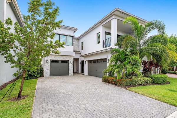 9022 Chauvet Way Boca Raton, FL 33496