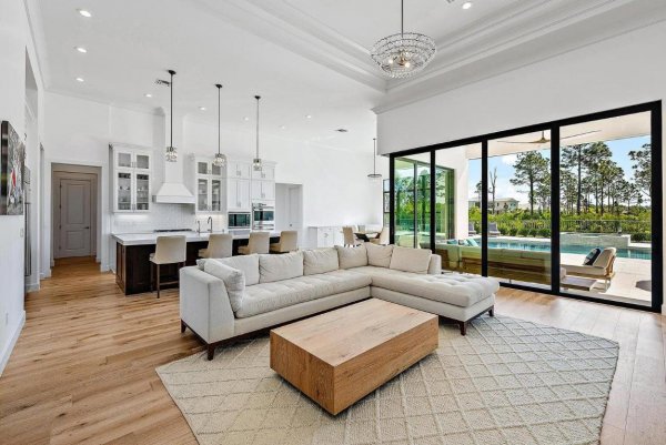 20063 SE Gallberry Jupiter, FL 33458