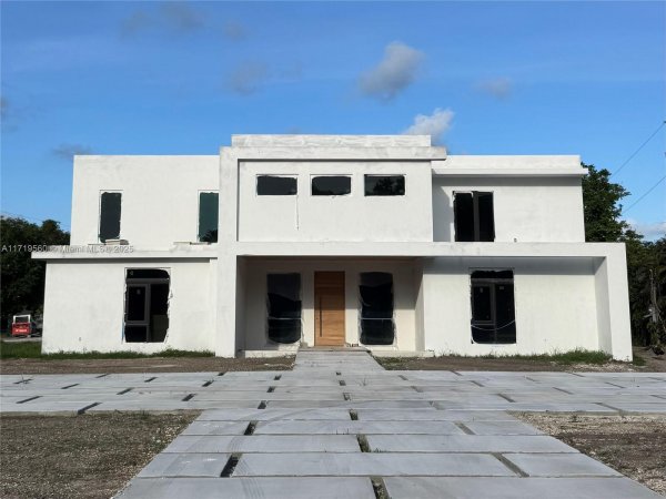 6190 SW 128th St Pinecrest, FL 33156