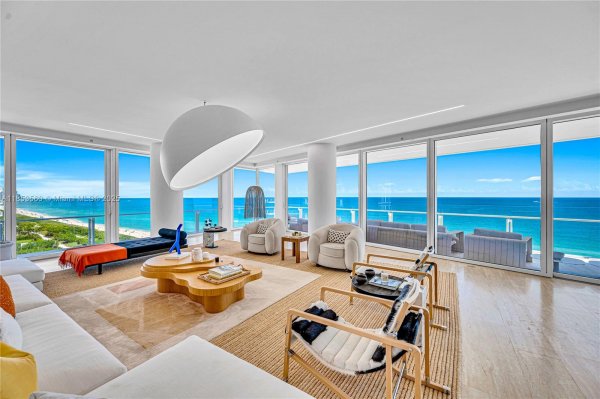 9001 Collins Ave #S-1011 Surfside, FL 33154 9001 Collins Ave #S-1011 Surfside, FL 33154