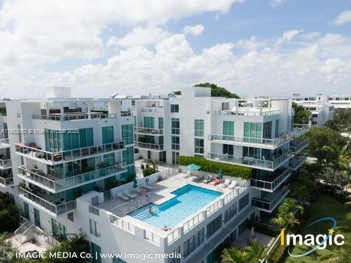 720 NE 62nd St #402 Miami, FL 33138