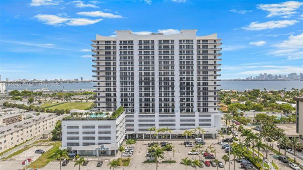 7901 Hispanola Ave #603 North Bay Village, FL 33141