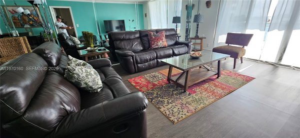 3800 S Ocean Dr #322 Hollywood, FL 33019