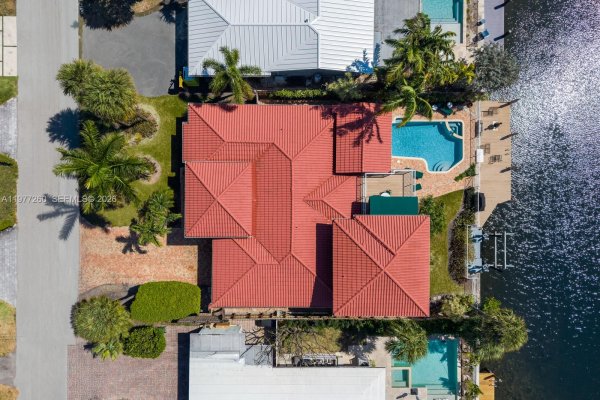 2046 NE 15th St Fort Lauderdale, FL 33304