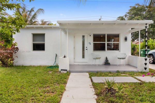14370 NW 21st Ct Opa Locka, FL 33054