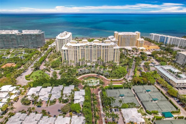 445 Grand Bay Dr #418 Key Biscayne, FL 33149