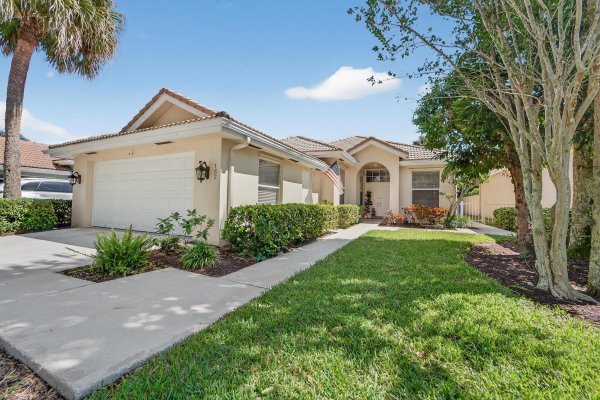 162 E Hampton Way Jupiter, FL 33458