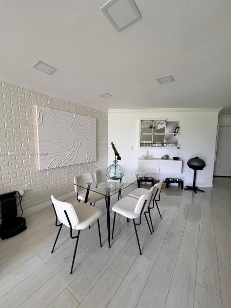 6955 NW 186th St #F104 Hialeah, FL 33015