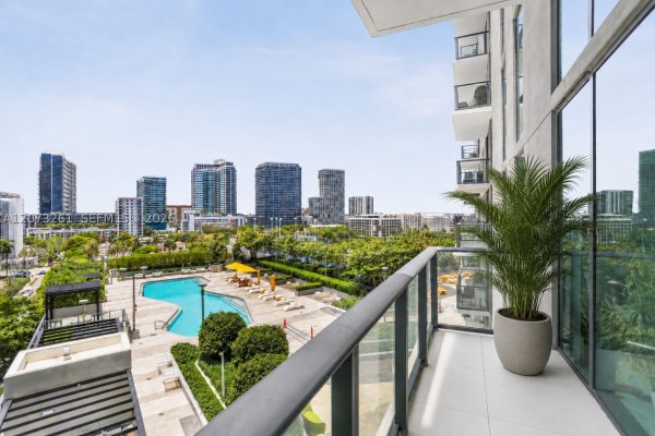 501 NE 31st St #708 Miami, FL 33137