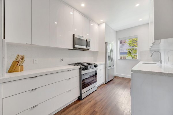 1446 Lenox #5 Miami Beach, FL 33139