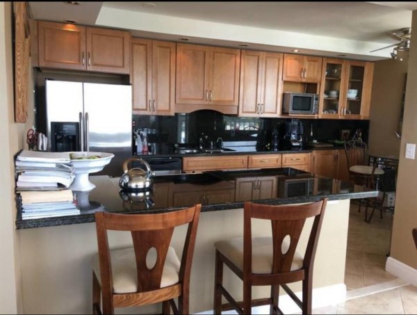 11930 N Bayshore Dr #1409 North Miami, FL 33181