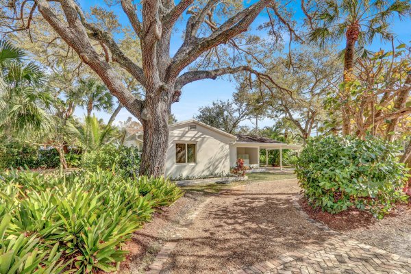 601 Paulina Jupiter, FL 33477