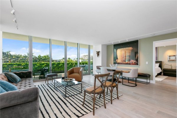 360 Ocean Dr #305S Key Biscayne, FL 33149