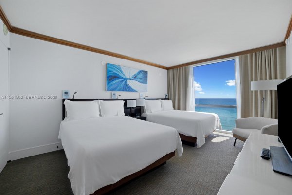 6801 Collins Ave #705 Miami Beach, FL 33141