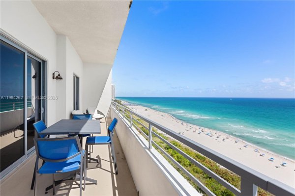 5555 Collins Ave #17J Miami Beach, FL 33140