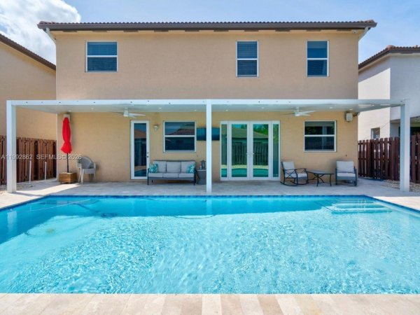 25301 SW 119th Ct Homestead, FL 33032