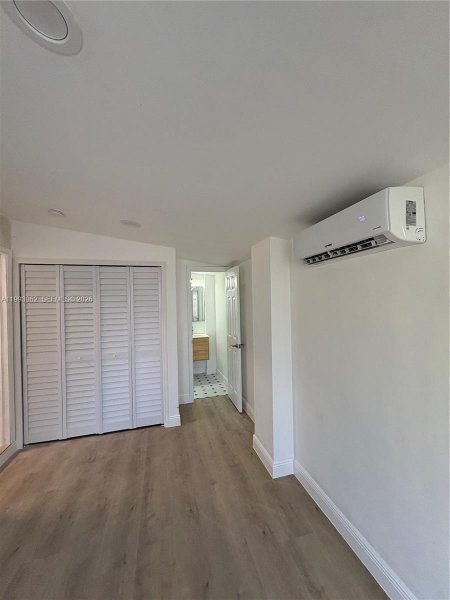 1348 NE 182nd St North Miami Beach, FL 33162