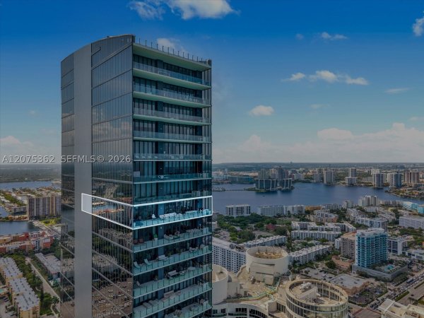 17141 Collins Ave #4201 Sunny Isles Beach, FL 33160