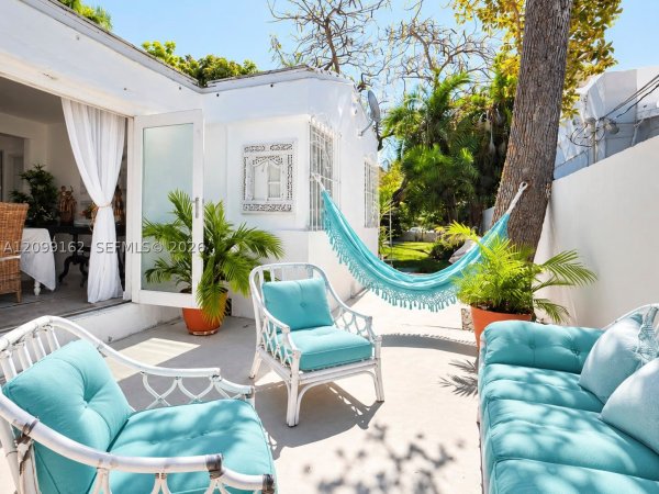 6910 Rue Notre Dame Miami Beach, FL 33141