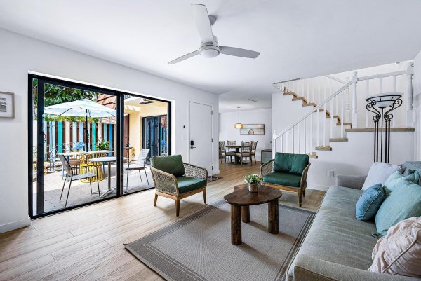 825 Center #42c Jupiter, FL 33458