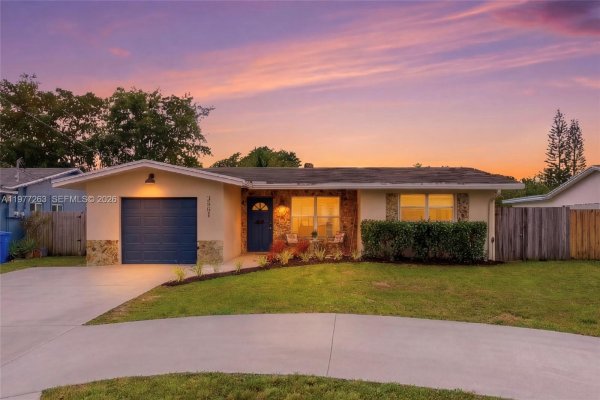 3501 NW 17th Ter Oakland Park, FL 33309
