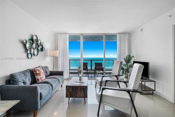 5101 Collins Ave #11M Miami Beach, FL 33140