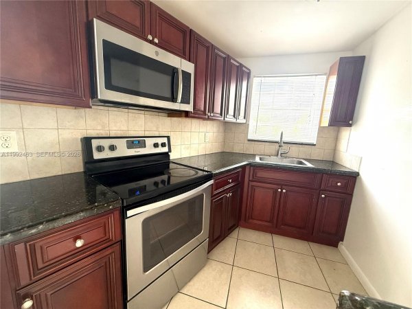 1780 79th St Cswy #C214 North Bay Village, FL 33141