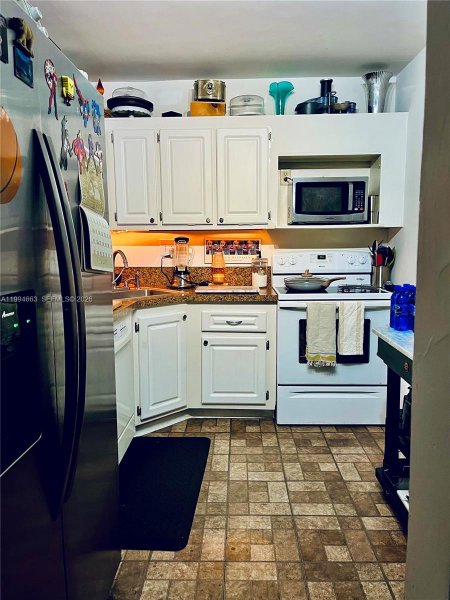 2100 Sans Souci Blvd #A1110 North Miami, FL 33181