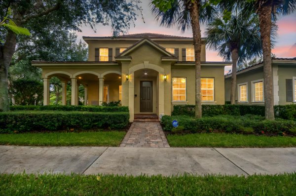 118 Foxford Ct Jupiter, FL 33458