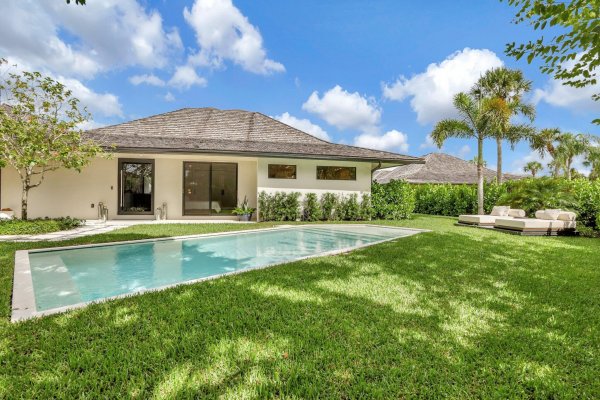 11880 Pebblewood Wellington, FL 33414