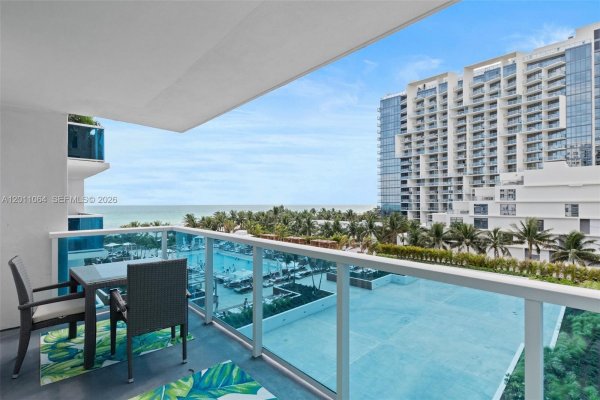 2301 Collins Ave #504 Miami Beach, FL 33139