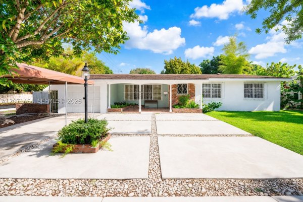 5775 SW 57th Ter Miami, FL 33143