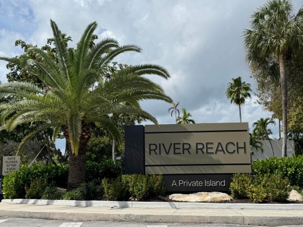 1201 River Reach #202 Fort Lauderdale, FL 33315