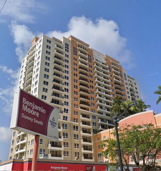 3232 Coral #1601 Miami, FL 33145