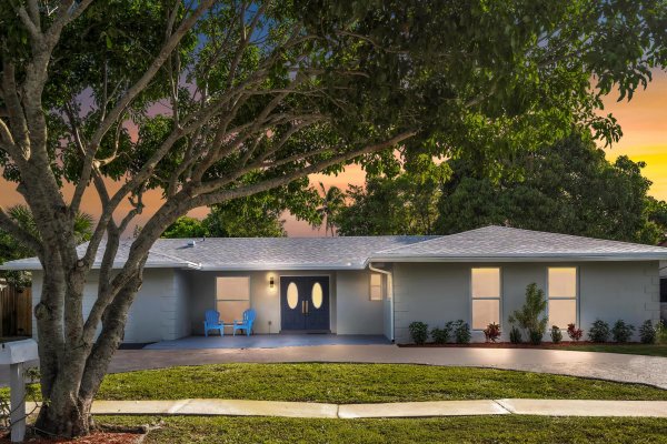 6210 SW 6th St Margate, FL 33068